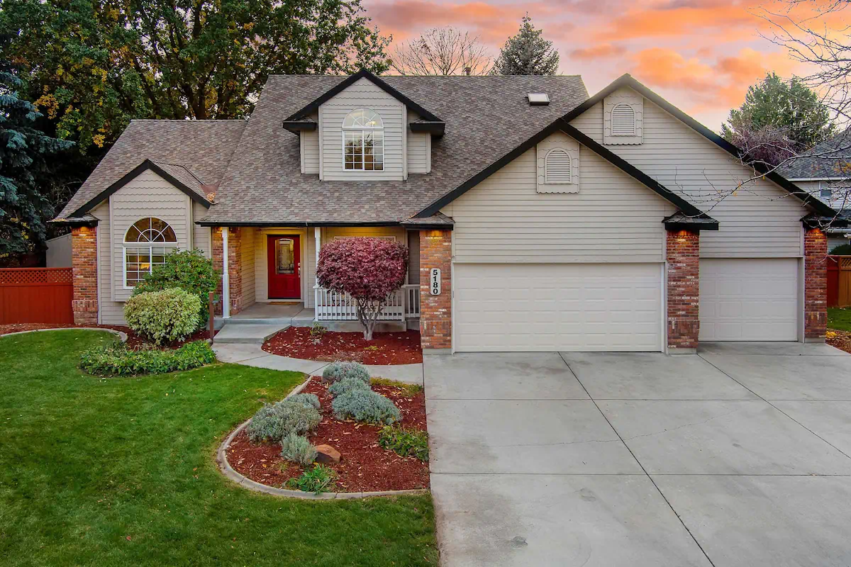 Happy client Jeff H. celebrating a successful real estate transaction.